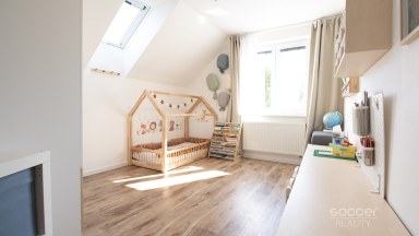 Prodej bytu 4+kk/T, 83 m2 + 8 m2 terasa, Zápy – Praha – východ.